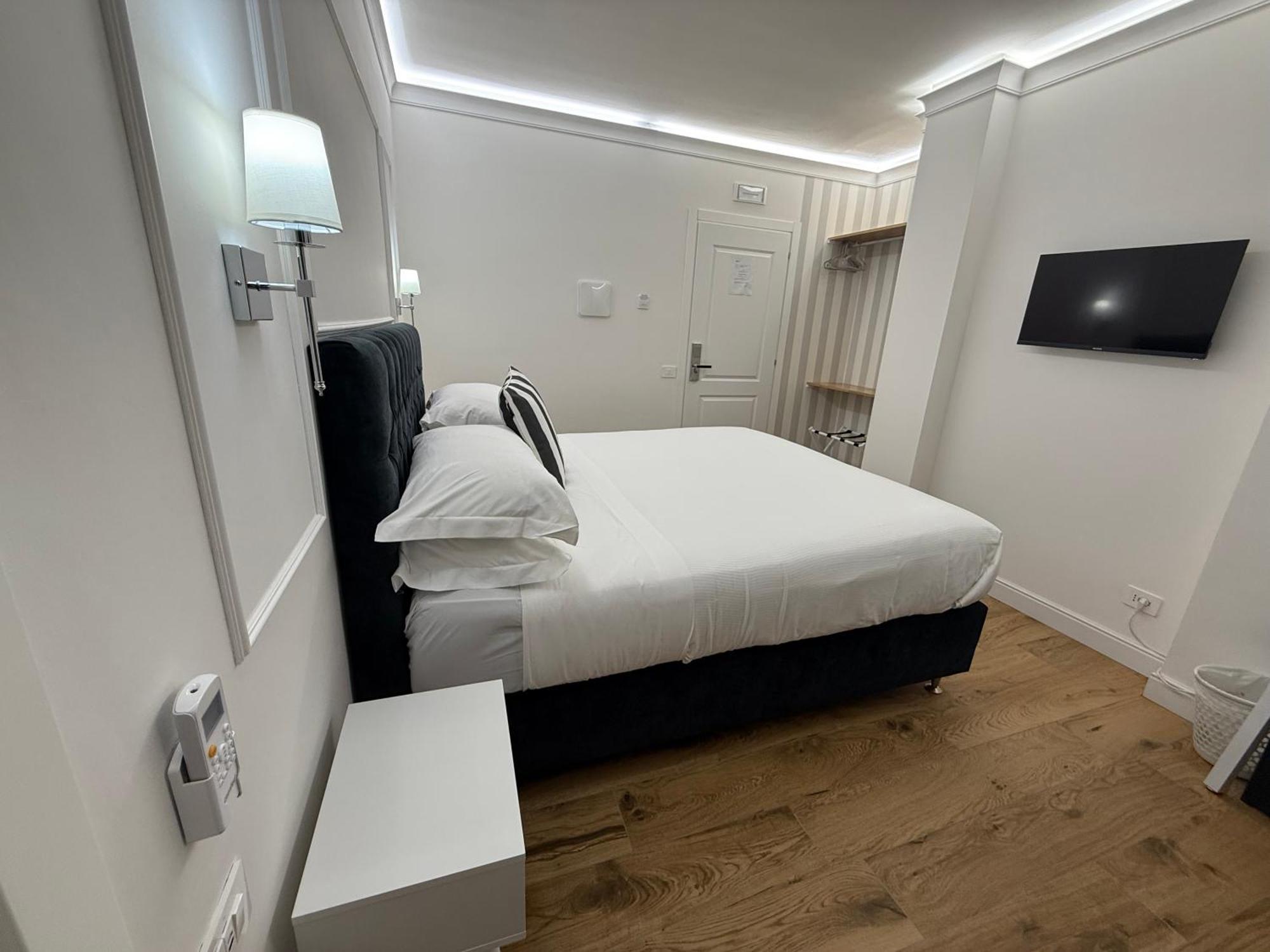 Emy Suites Civitavecchia Exterior foto